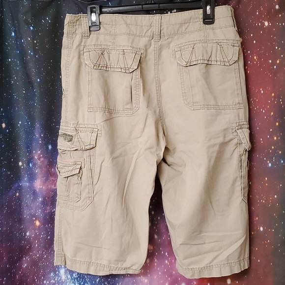 Unionbay Longer Length Cargo Shorts 32W - Picture 2 of 4